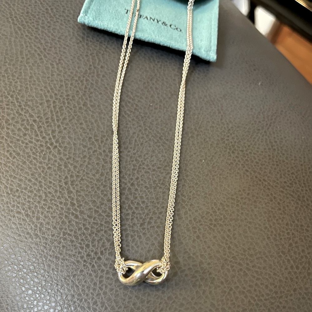 Tiffany & Co Double Infinity Necklace
